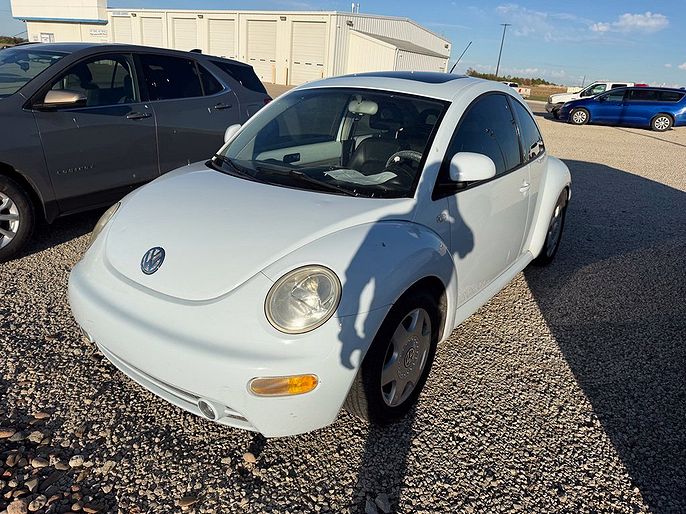 2000 Volkswagen New Beetle