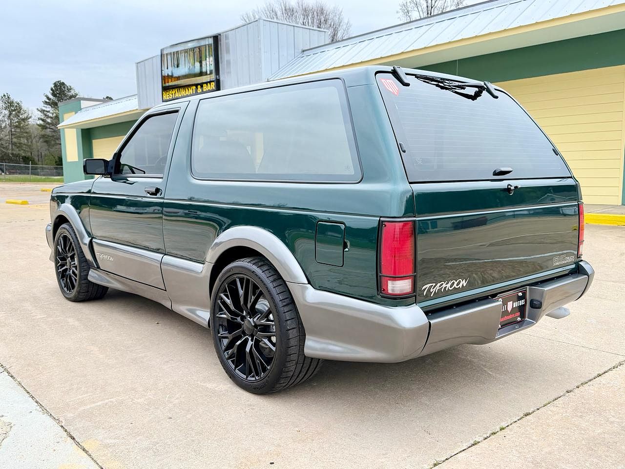 1993 GMC Typhoon