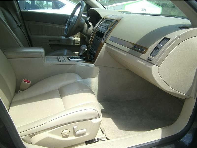2005 Cadillac STS null image 24