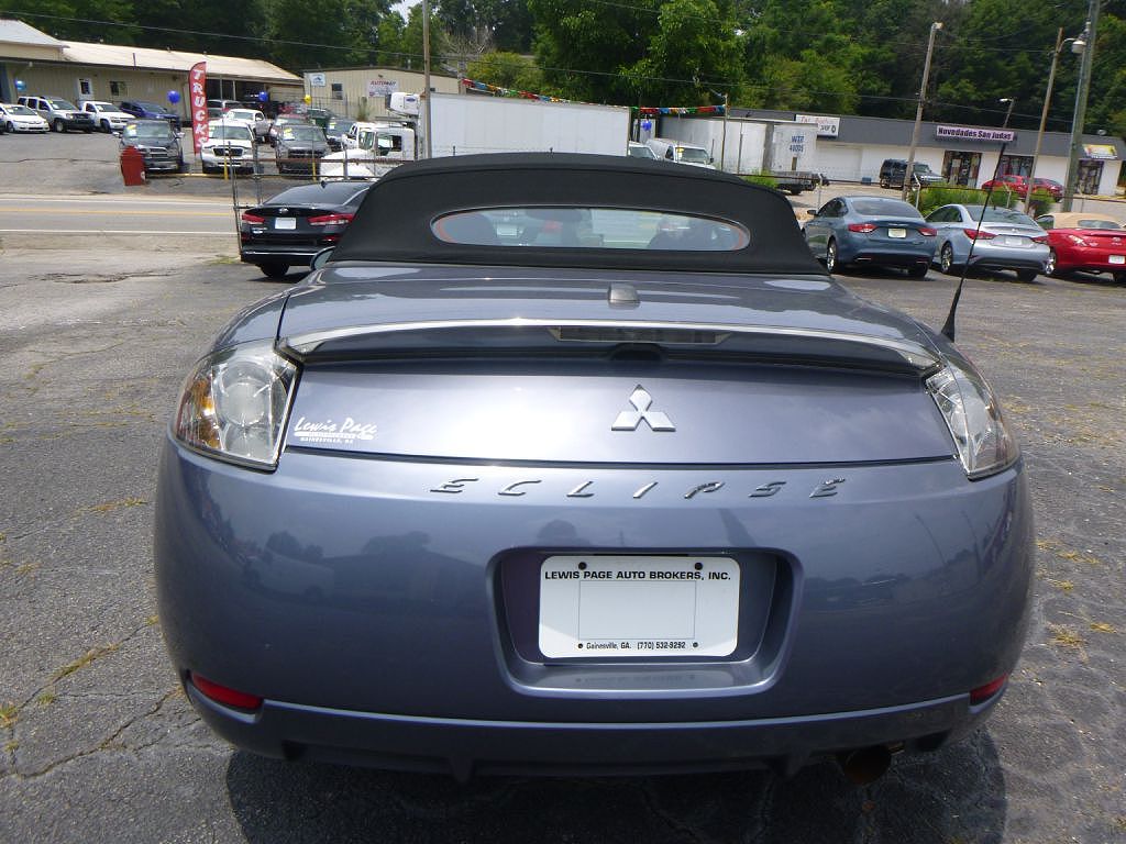 2008 Mitsubishi Eclipse GS image 3