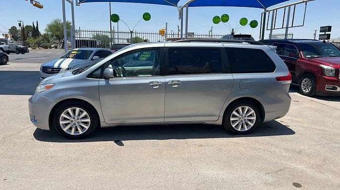 2011 Toyota Sienna