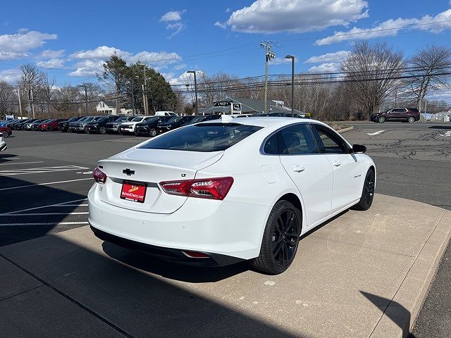 2025 Chevrolet Malibu