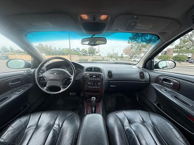 2004 Chrysler Concorde