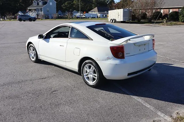 2005 Toyota Celica
