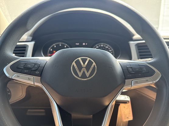 2021 Volkswagen Atlas S photo 5
