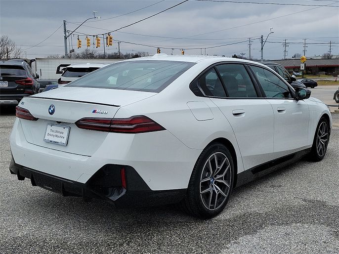 2024 BMW i5