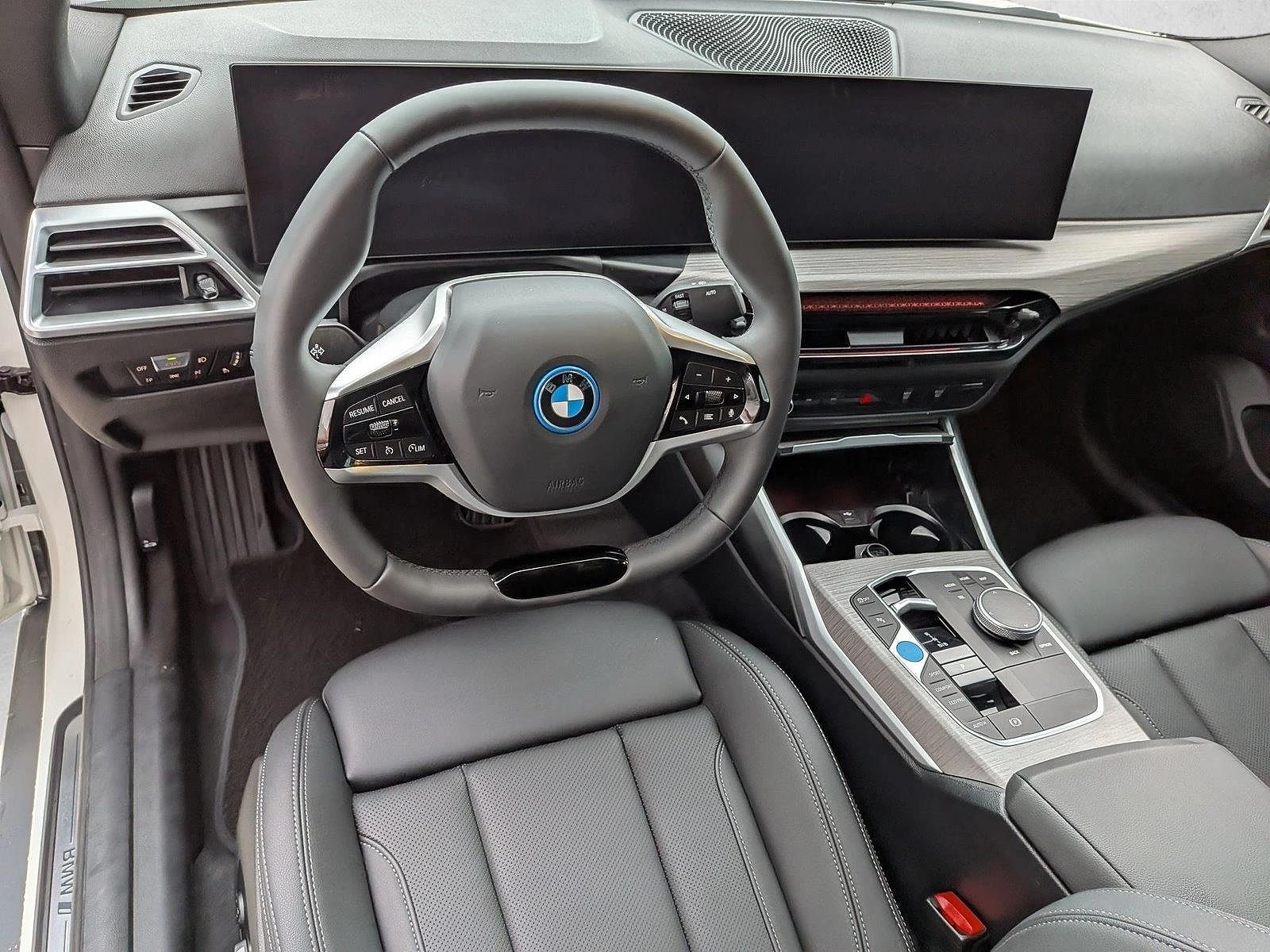 2025 BMW i4