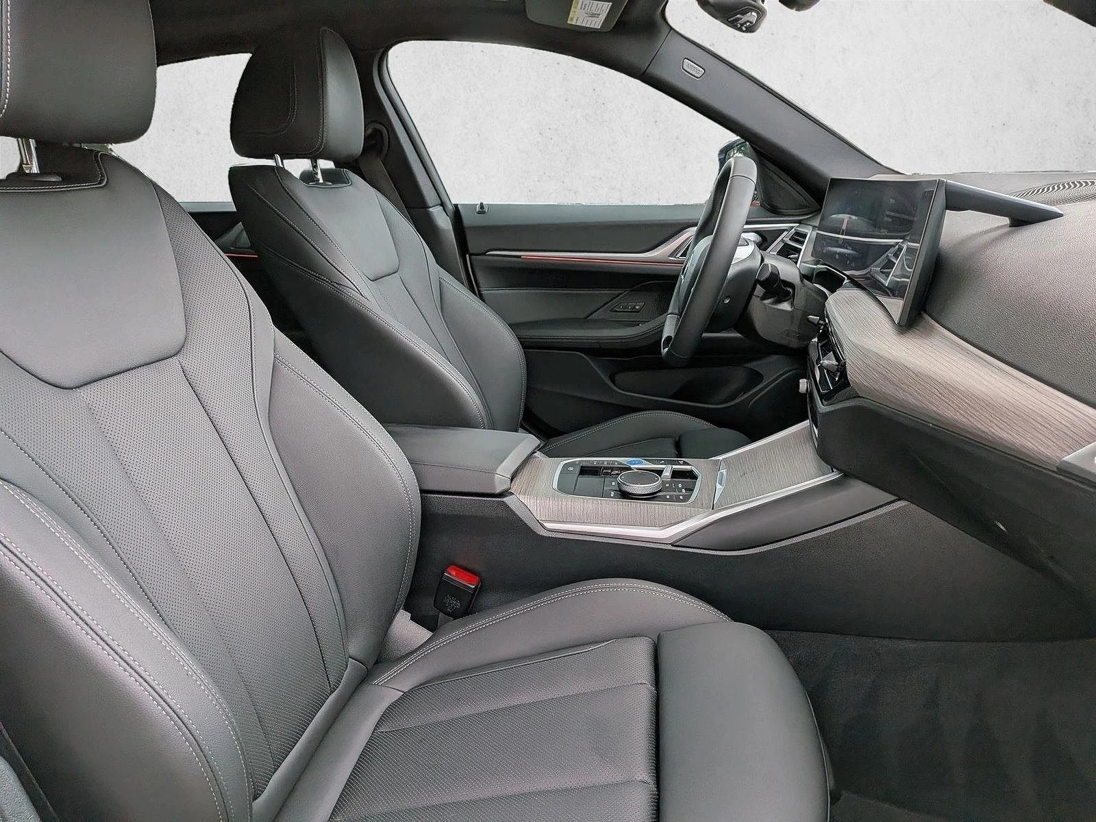 2025 BMW i4