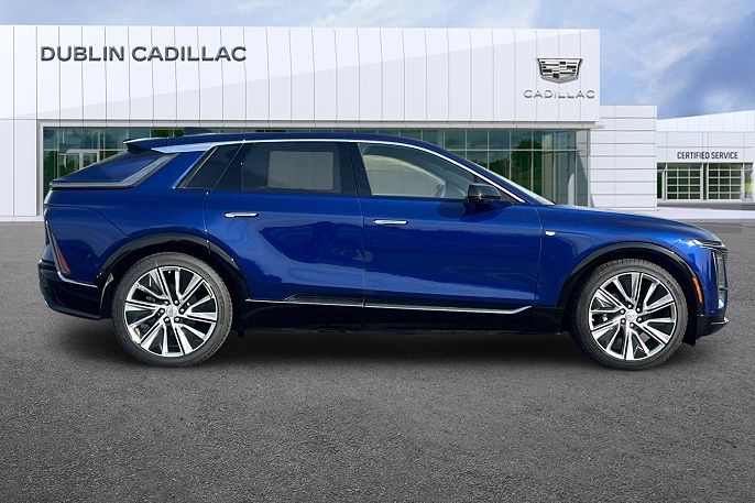 2024 Cadillac Lyriq