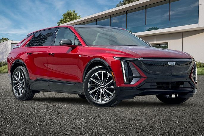 2025 Cadillac Lyriq