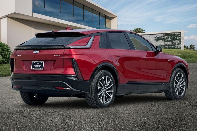 2025 Cadillac Lyriq