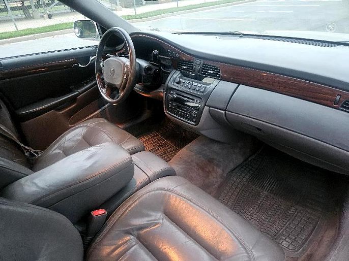 2001 Cadillac DeVille