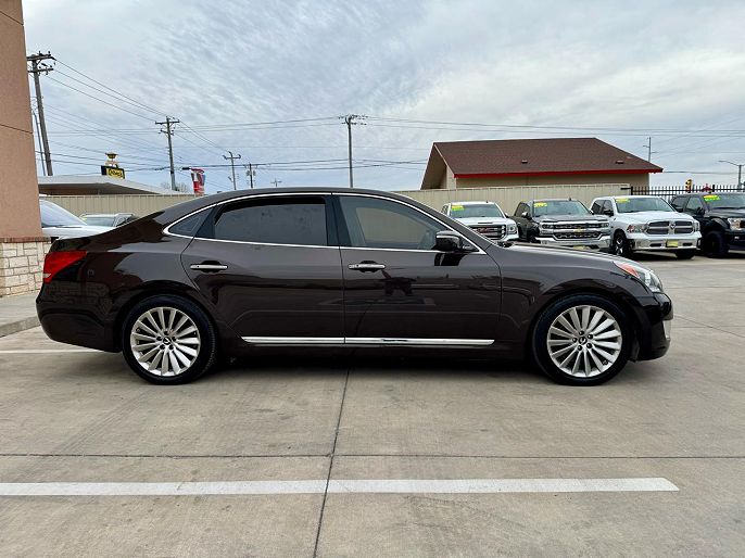 2016 Hyundai Equus