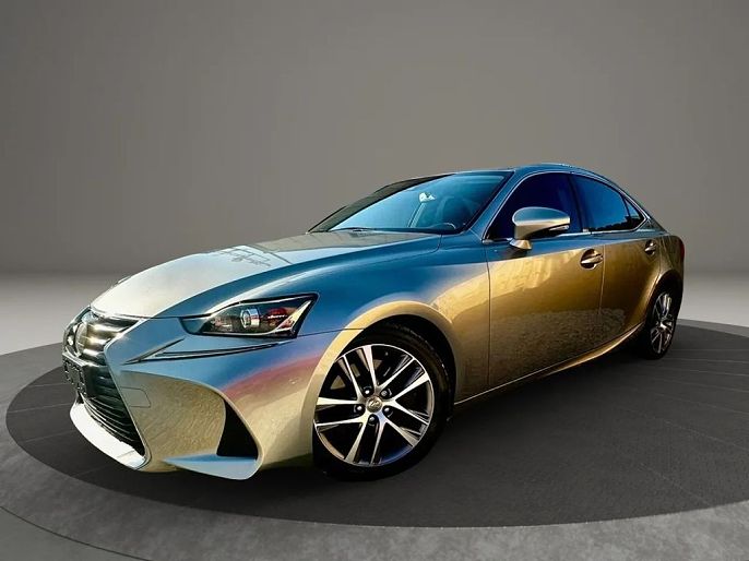 2018 Lexus IS