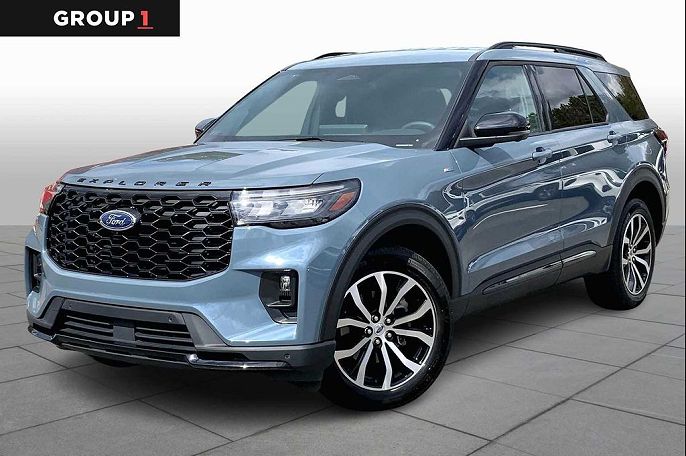2025 Ford Explorer