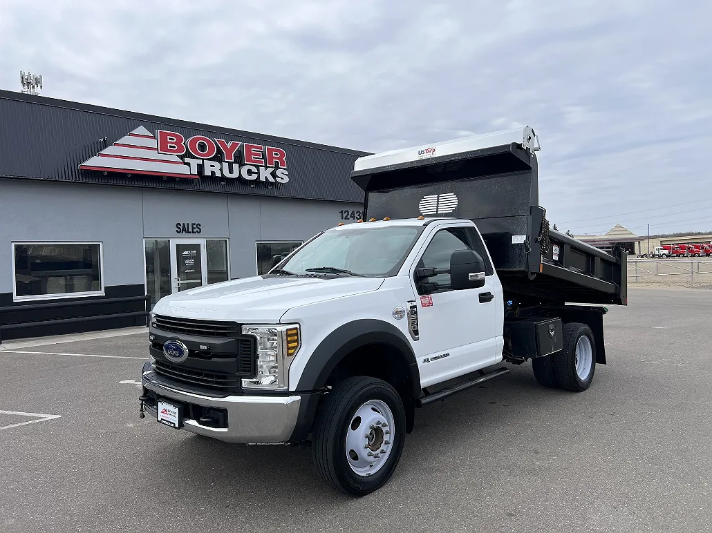 2019 Ford F-550 null image 0