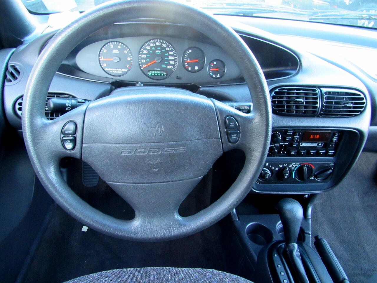 1998 Dodge Stratus Base image 8