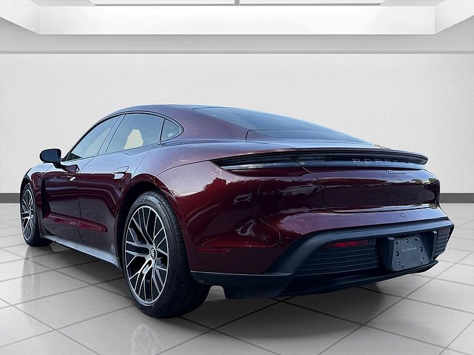 2022 Porsche Taycan