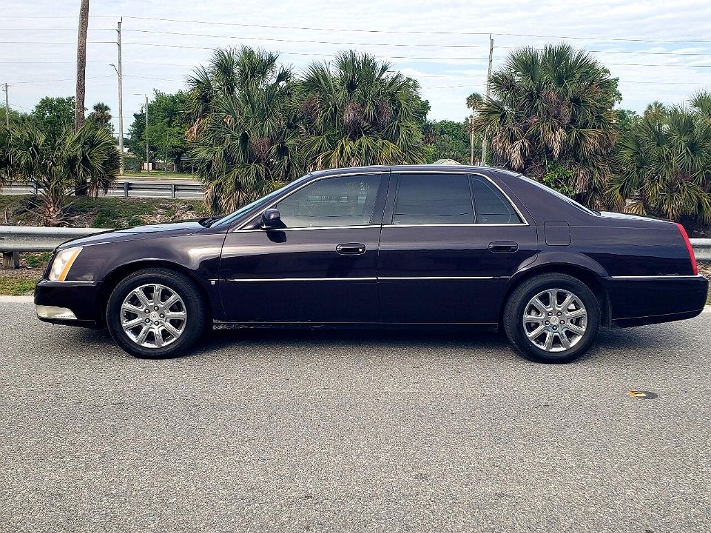 2008 Cadillac DTS Luxury II image 0