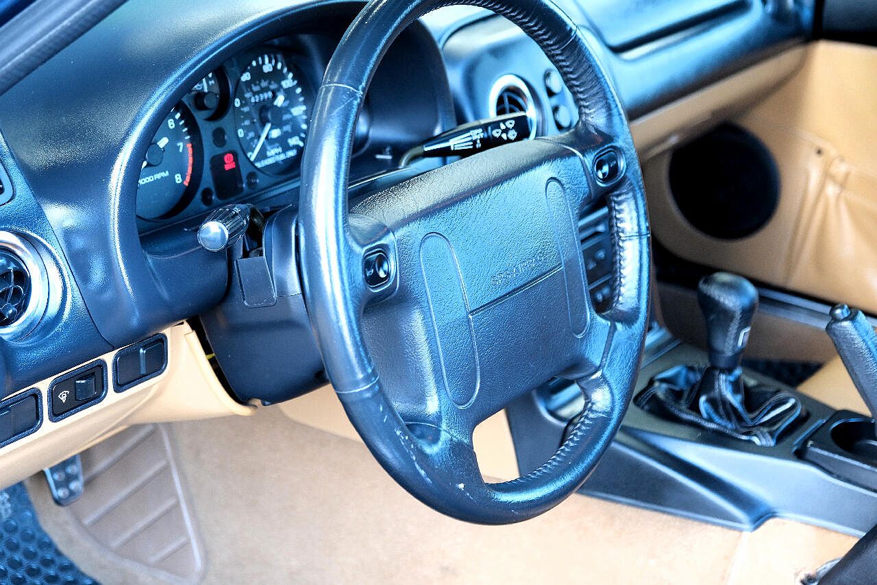 1997 Mazda Miata STO-Edition image 17