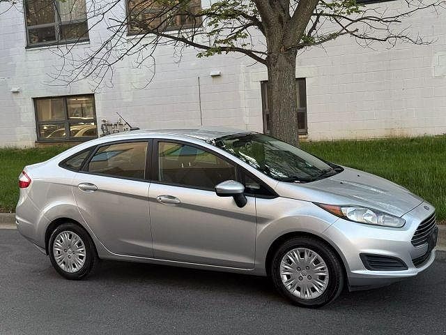 2015 Ford Fiesta