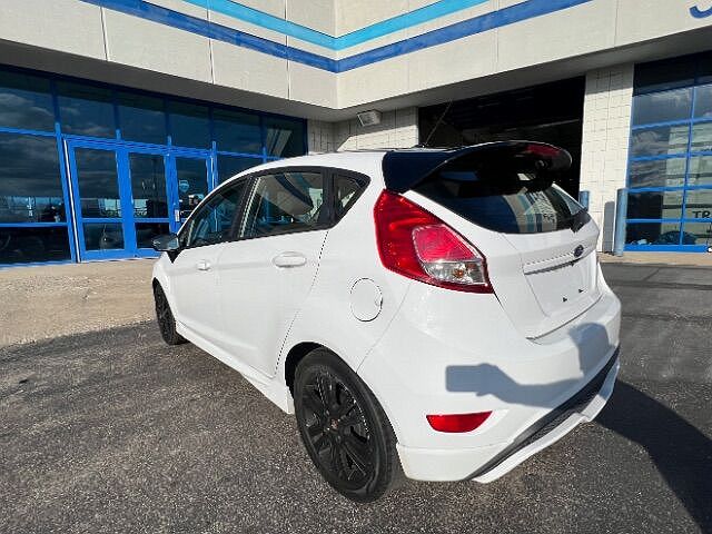 2019 Ford Fiesta ST Line image 4