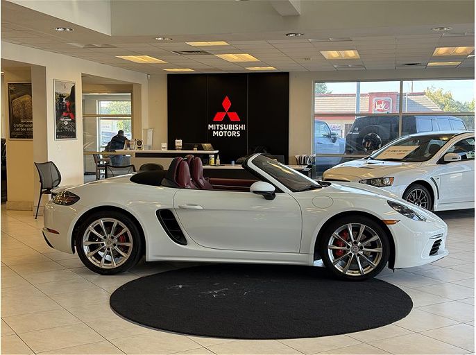 2024 Porsche 718 Boxster
