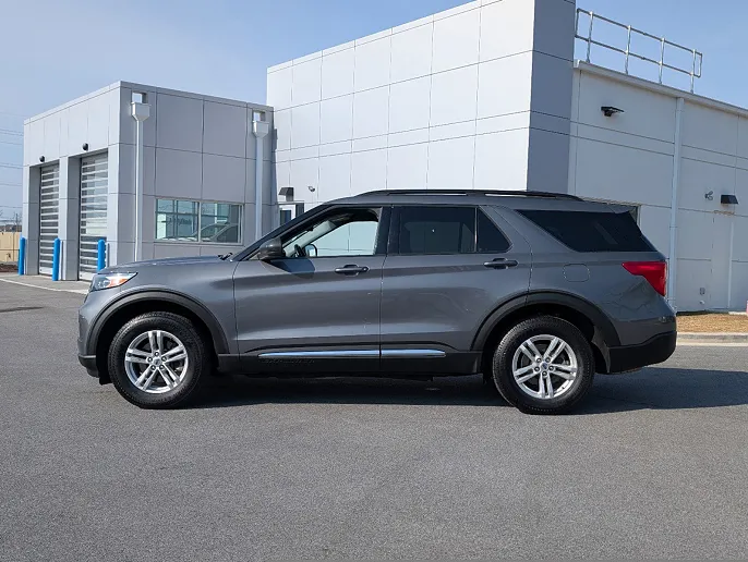 2022 Ford Explorer