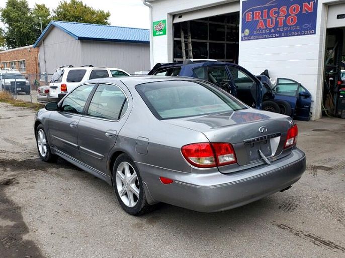 2004 Infiniti I35