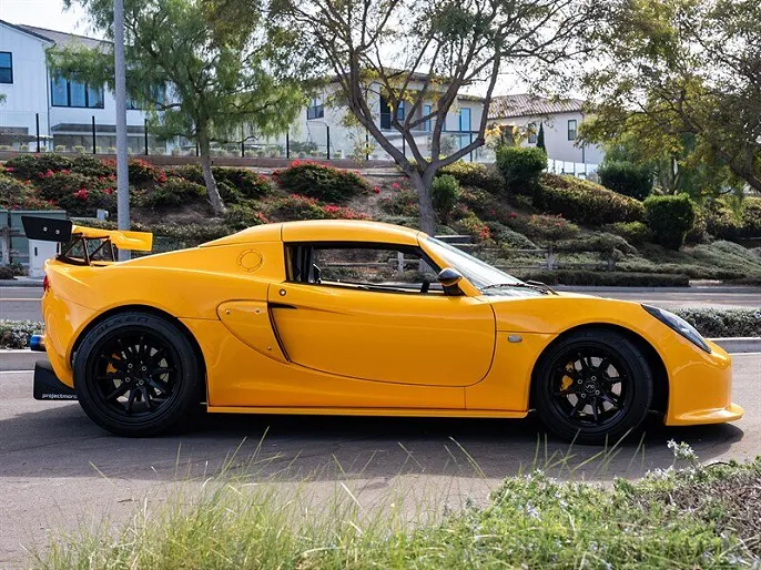 2005 Lotus Elise