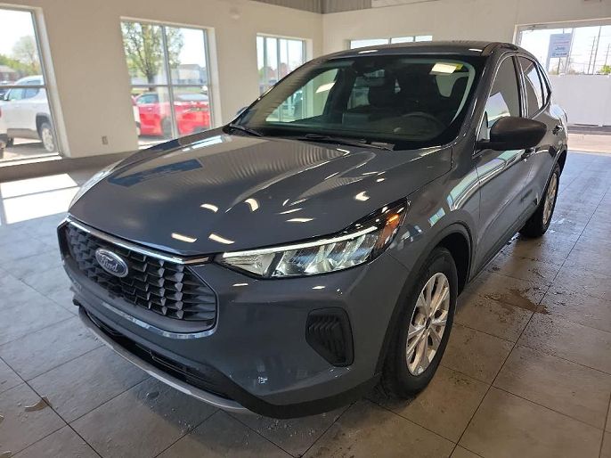 2023 Ford Escape