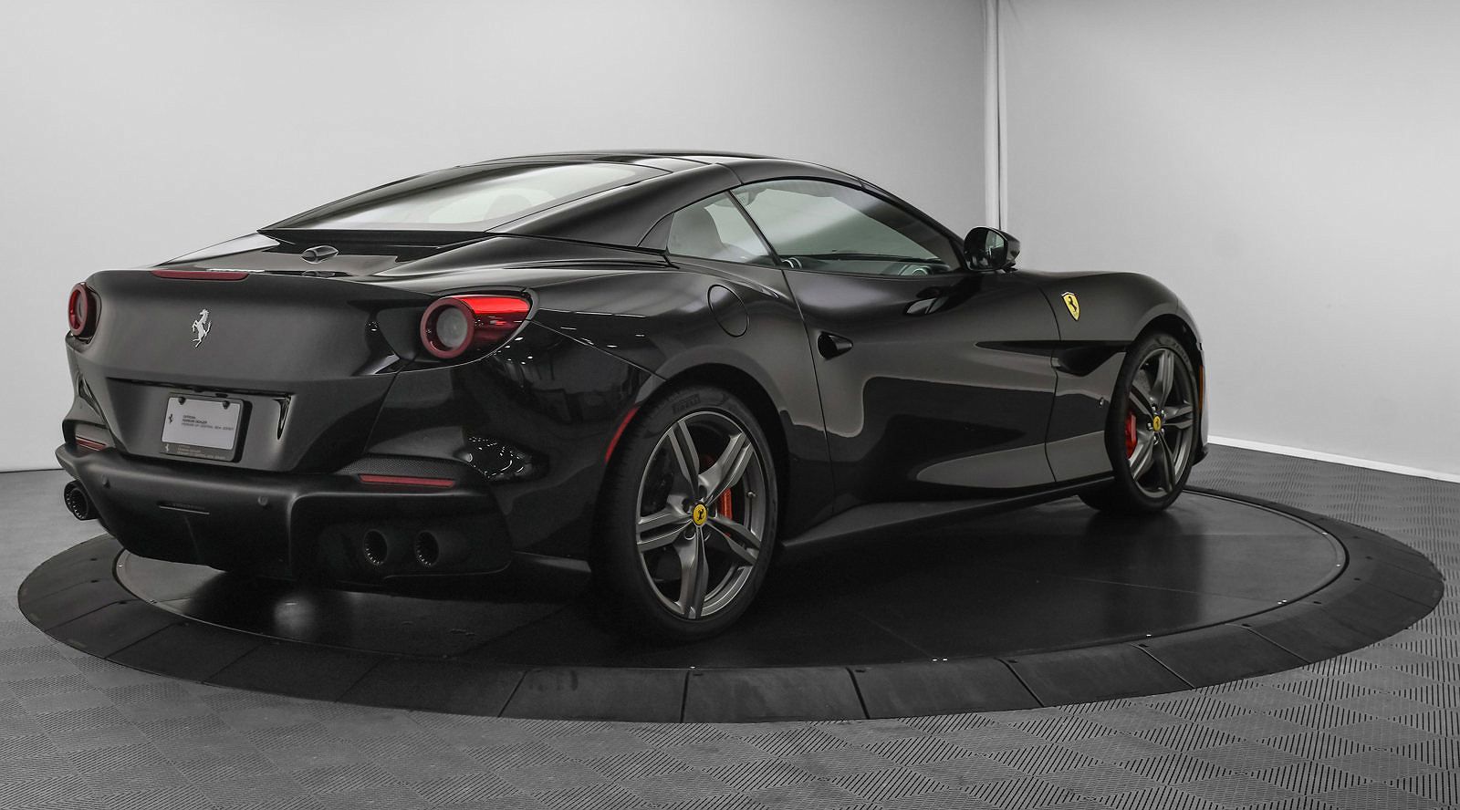 2022 Ferrari Portofino M null image 65