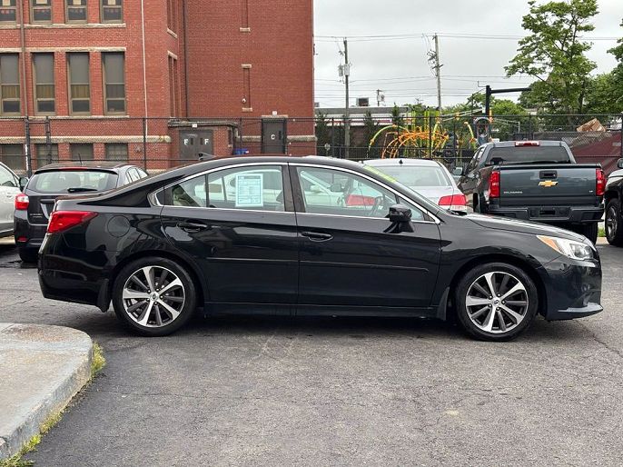 2017 Subaru Legacy