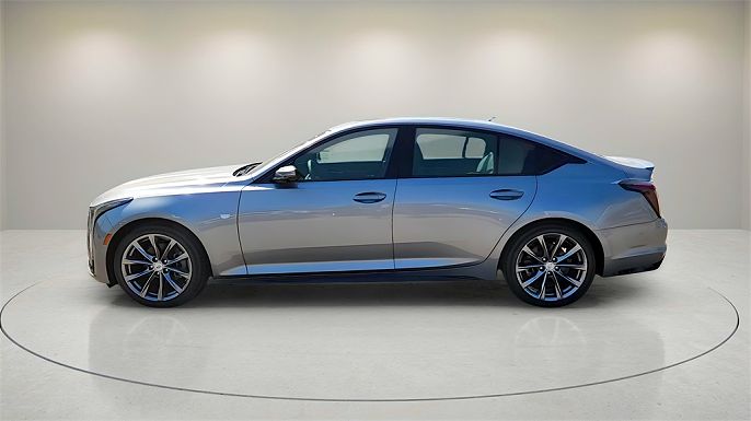 2025 Cadillac CT5