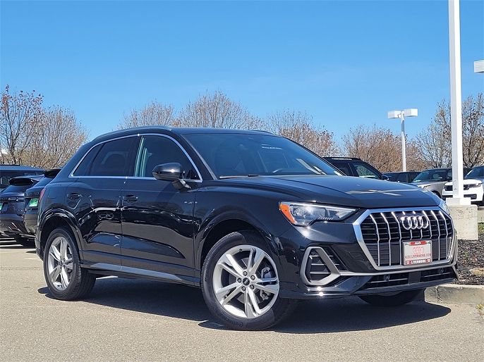 2022 Audi Q3