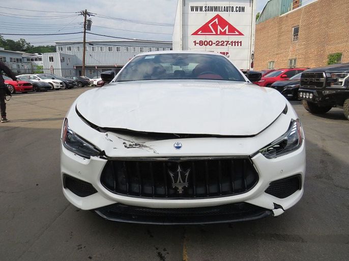 2022 Maserati Ghibli