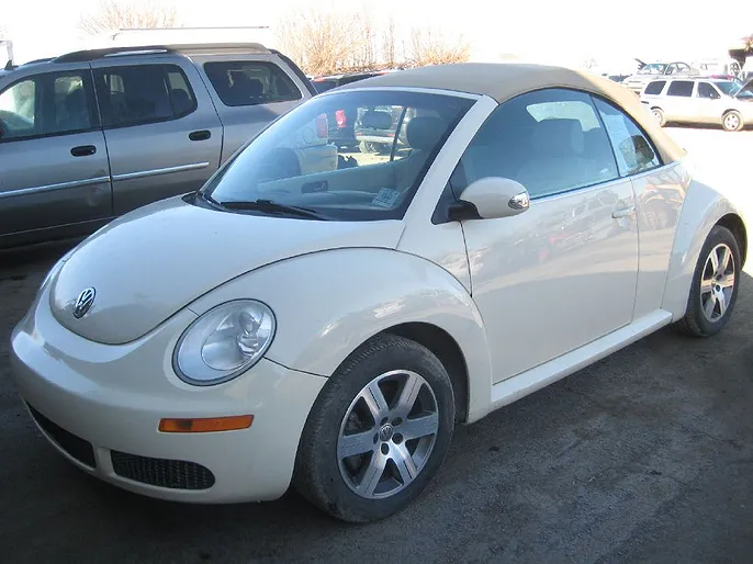 2006 Volkswagen New Beetle