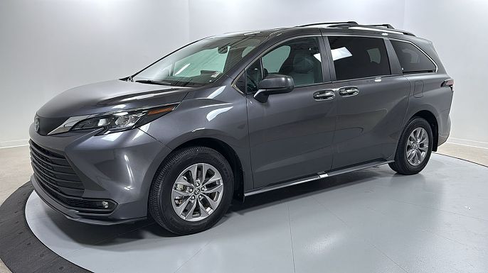 2025 Toyota Sienna