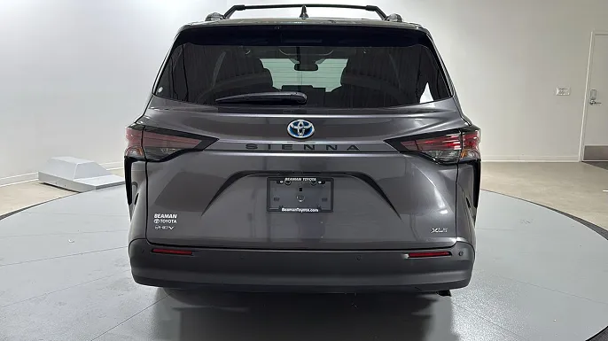 2025 Toyota Sienna