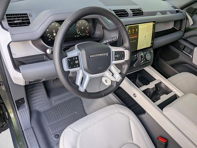 2026 Land Rover Defender