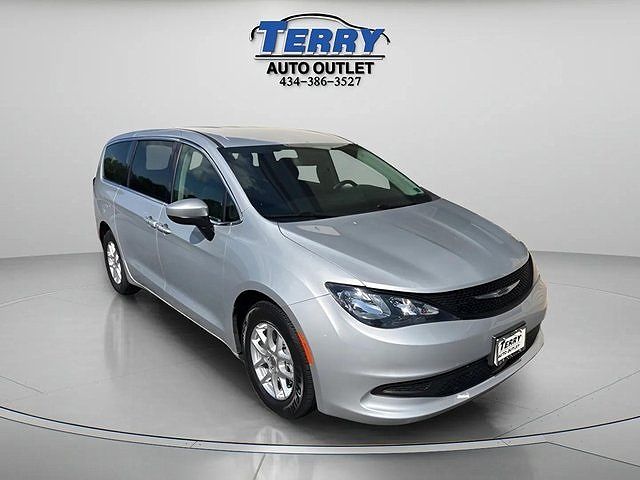 2023 Chrysler Voyager
