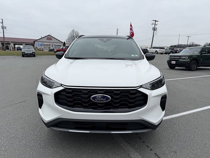 2025 Ford Escape