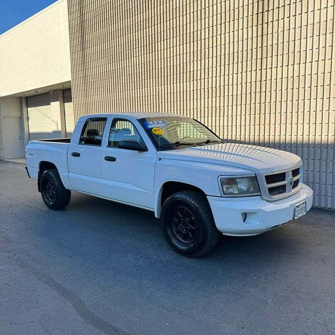2011 Ram Dakota