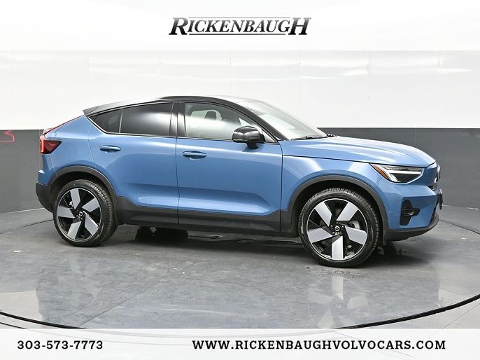 2022 Volvo C40