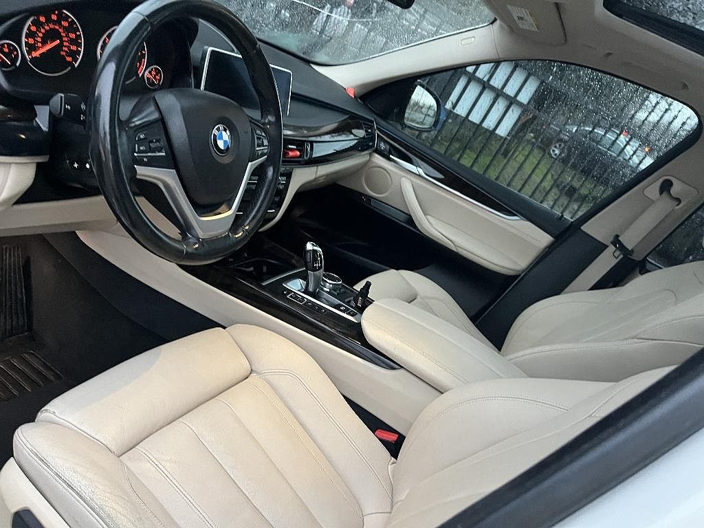 2016 BMW X5 xDrive35i image 7