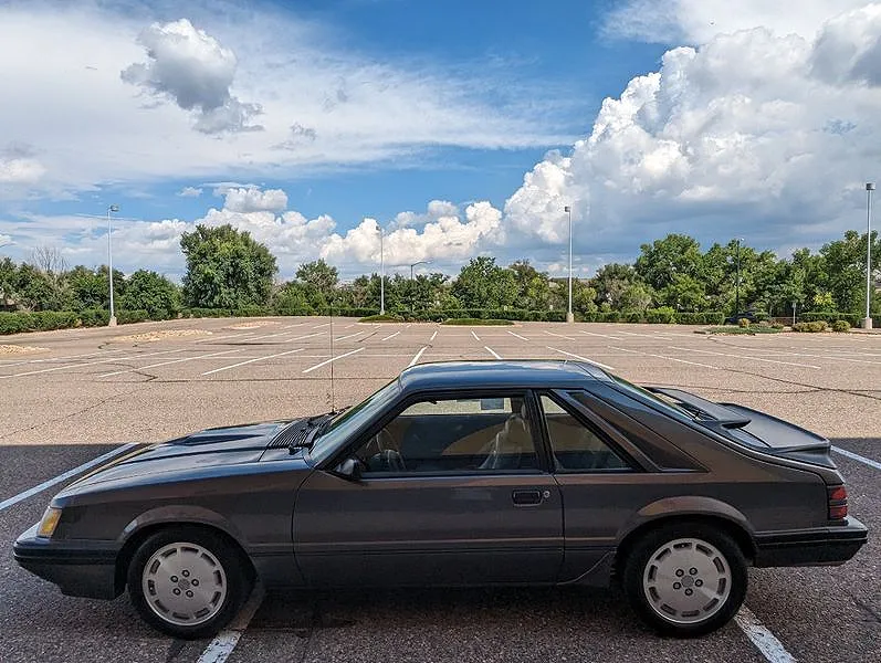 1984 Ford Mustang SVO image 1