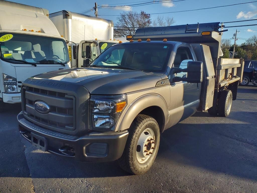 2012 Ford F-350 XL image 2