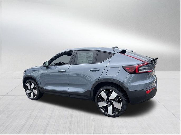 2023 Volvo C40