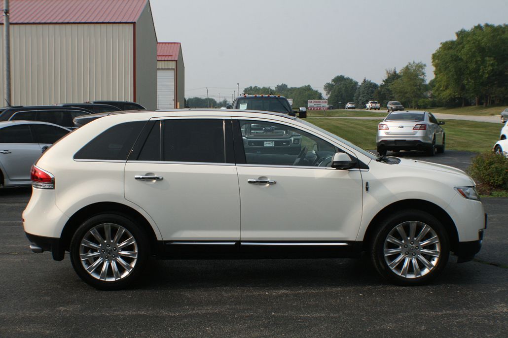 2013 Lincoln MKX null image 2