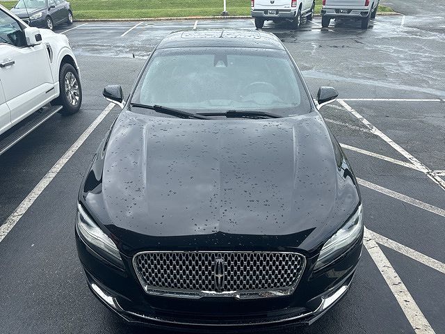 2017 Lincoln MKZ Reserve image 2